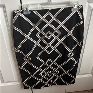 White House Black Market Black and Silver Patterned Pencil Skirt